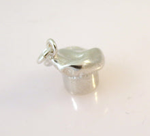 Load image into Gallery viewer, Sale! CHEF HAT .925 Sterling Silver Charm Pendant Cook Restaurant Kitchen New KT187