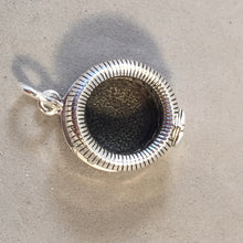 Load image into Gallery viewer, PLAZA DE TOROS .925 Sterling Silver Charm Pendant Ronda Spain Bullring Europe Travel Souvenir TP27