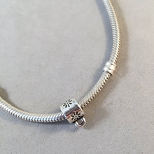 Load image into Gallery viewer, Daisy Stamp CONVERTER BEAD For Charm Bracelet .925 Sterling Silver Works for Pandora, European and many Bangle style bracelets FD03