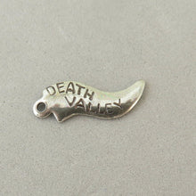 Load image into Gallery viewer, NATIONAL PARK & MONUMENT Nickel Silver Charm Flag/Banner/Tag Not 925 Sterling