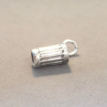 Load image into Gallery viewer, BEER MUG .925 Sterling Silver 3-D Charm Pendant Drink Frosty Glass Draft Tap Root Beer Float New kt27
