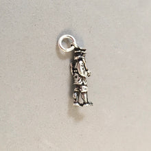 Load image into Gallery viewer, BEEFEATER GUARD .925 Sterling Silver 3-D Charm Pendant UK Royal Palace Yeoman Warders England Souvenir TB32