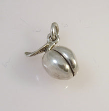 Load image into Gallery viewer, PEACH .925 Sterling Silver 3-D Charm Pendant Fruit Georgia Food Kitchen New kt23
