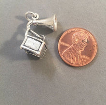 Load image into Gallery viewer, Sale! GRAMOPHONE .925 Sterling Silver Charm Pendant SL76D