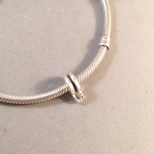 Load image into Gallery viewer, Double Round CONVERTER BEAD For Charm Bracelet .925 Sterling Silver Works for Pandora, European &amp; many Bangle style bracelets FD02