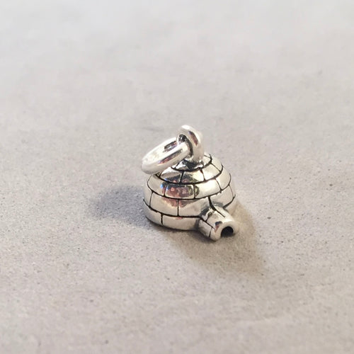 IGLOO .925 Sterling Silver 3-D Charm Pendant Snow House Hut Arctic Inuit Alaska Canada LF06