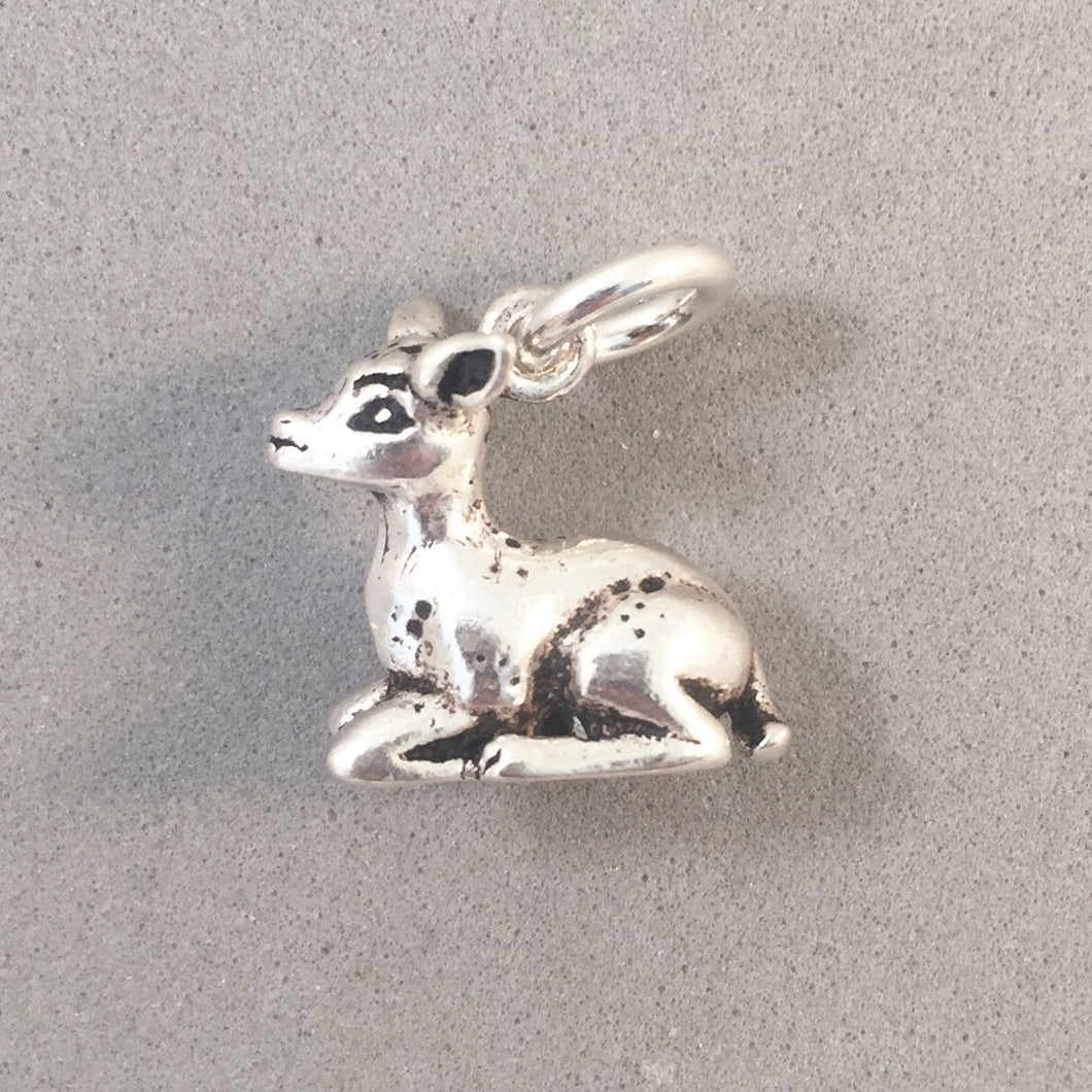 DEER SITTING .925 Sterling Silver 3-D Charm Pendant Baby Fawn Bambie AN08