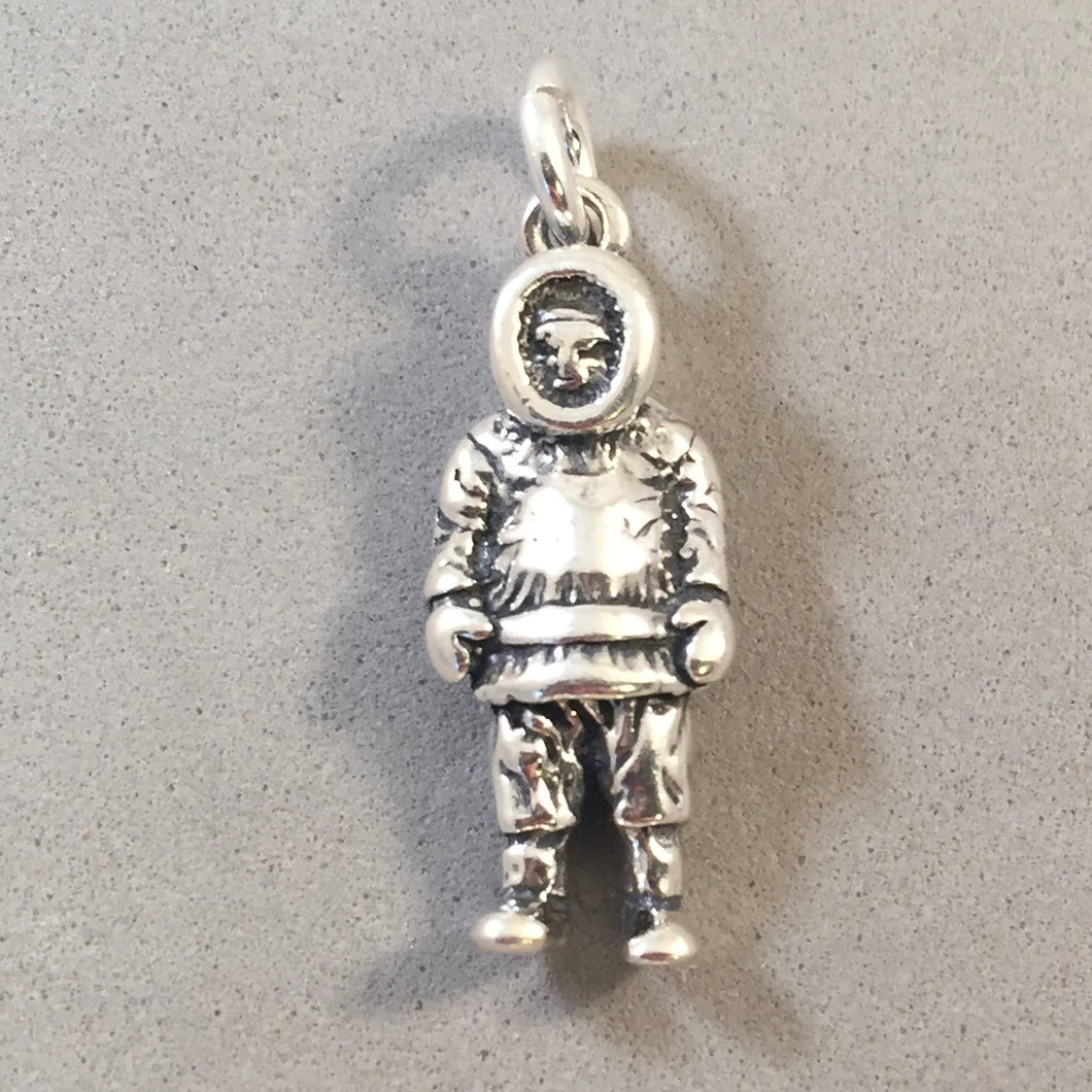 INUIT .925 Sterling Silver 3-D Charm Pendant Alaska Canada Inupiat Yupik LF05