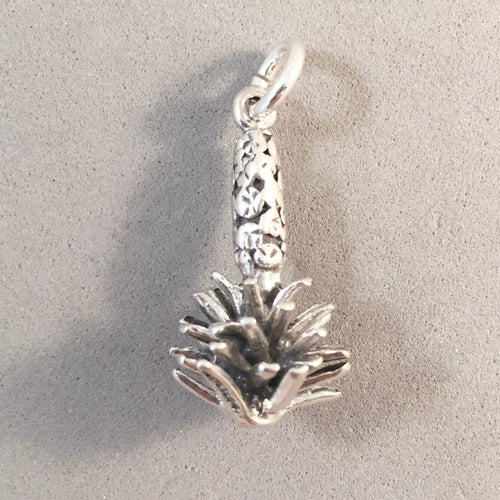 YUCCA .925 Sterling Silver 3-D Charm Pendant Cactus MF04