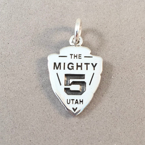 THE MIGHTY 5 UTAH .925 Sterling Silver Charm Pendant Zion Bryce Capitol Reef Canyonlands Arches National Park NA12