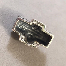Load image into Gallery viewer, WHITE HOUSE Detailed .925 Sterling Silver 3-D Charm Pendant Landmark Washington DC Government President Residence Travel TY20