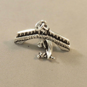 GONDOLA & RIALTO BRIDGE .925 Sterling Silver 3-D Charm Pendant Italy Venice Canal Gondolier TI01