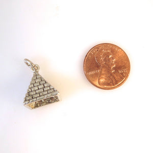 EGYPTIAN PYRAMID .925 Sterling Silver 3-D Charm Pendant Egypt Monument Travel Mexico tz04