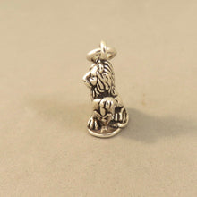 Load image into Gallery viewer, MARZOCCO LION .925 Sterling Silver 3-D Charm Pendant Florence Italy piazza della signoria ti37