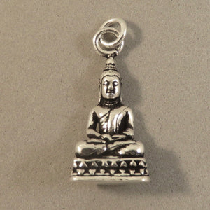 MEDITATING BUDDHA .925 Sterling Silver 3-D Charm Pendant Temple Thailand Japan Buddhism fa02