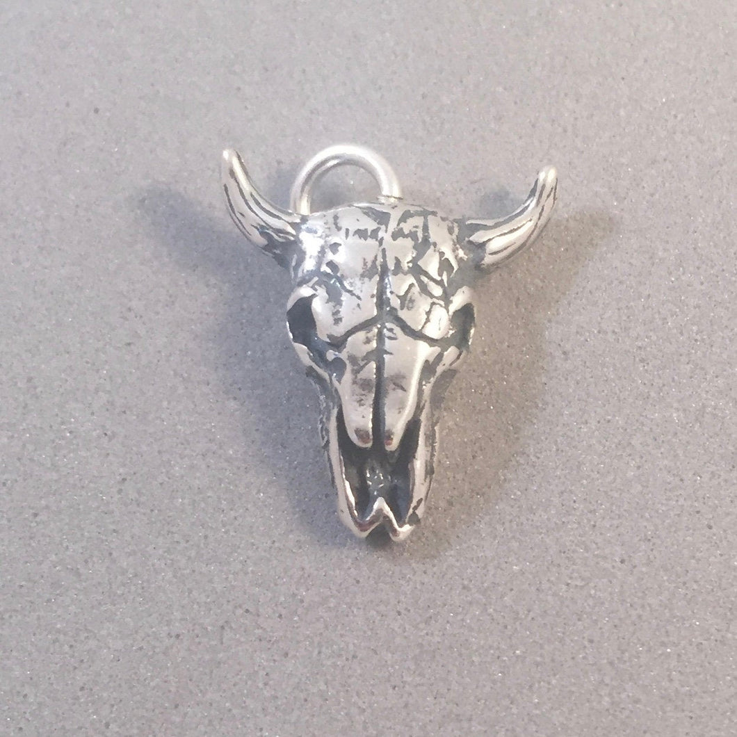 4, 20 or 50 Pieces: Silver Steer Cattle Skull Pendant Charms – Guerrilla  Charm