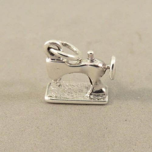 SEWING MACHINE .925 Sterling Silver Charm Pendant Simple Plain Basic Seamstress Fashion hb01