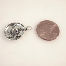 Load image into Gallery viewer, SOMBRERO .925 Sterling Silver 3-D Charm Pendant Guatemala Mexico Central America Fiesta Hat tm20