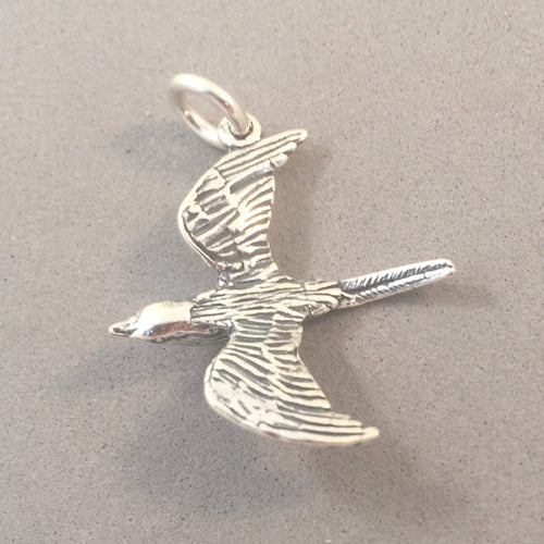 Sale! FLYING BIRD .925 Sterling Silver 3-D Charm Pendant Sparrow Soaring Wings Spread Foul SL46K