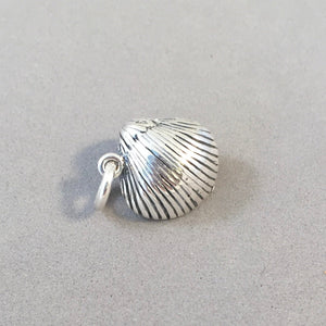 MERMAID in CLAM SHELL .925 Sterling Silver 3-D Charm Pendant Sitting in Sea Beach Sea Ocean nt52