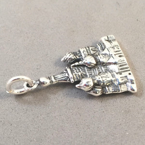 SAINT BASIL'S CATHEDRAL .925 Sterling Silver 3-D Charm Pendant Moscow Moskau Russia Souvenir te14