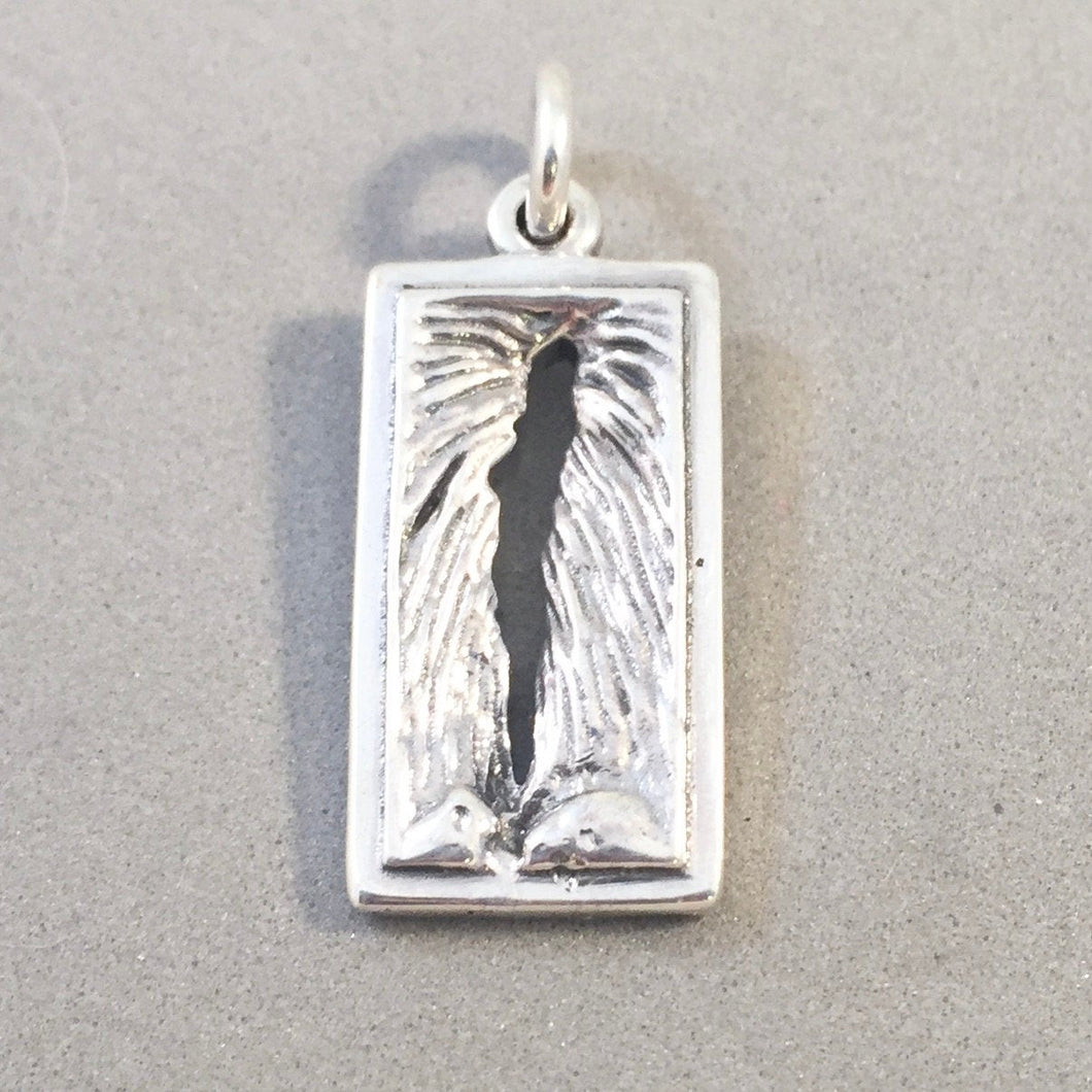 CATHEDRAL GORGE .925 Sterling Silver Charm Pendant Nevada State Park Travel Souvenir tw29