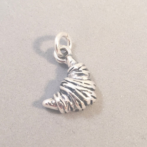 CROISSANT .925 Sterling Silver 3-D Charm Pendant French France Bakery Bake Food Pastry Paris kt17