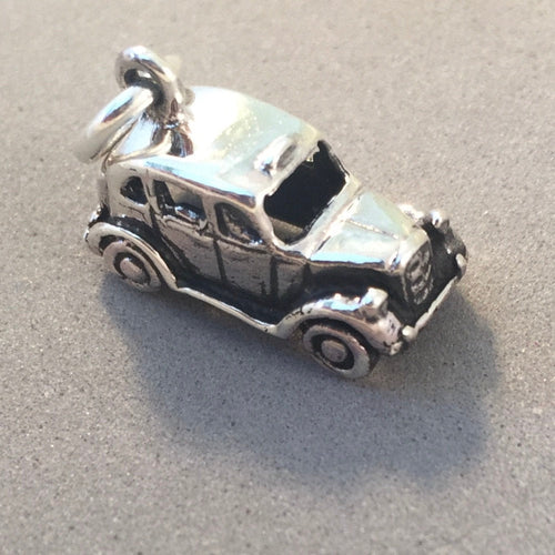 LONDON TAXI .925 Sterling Silver 3-D Charm Pendant Black Cab Hackney Carriage Hack UK England Car  TB43