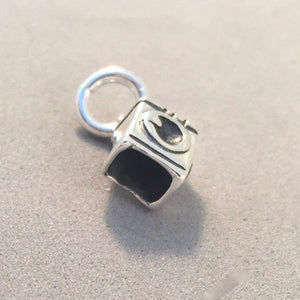 WASHING MACHINE Small .925 Sterling Silver 3-D Charm Pendant Laundry Washer Dryer Laundromat hm04