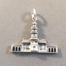 Load image into Gallery viewer, INDEPENDENCE HALL .925 Sterling Silver Charm Pendant Philadelphia Pennsylvania TU37