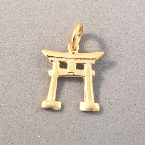 TORII GATE Gold Plated .925 Sterling Silver Charm Pendant Kyoto Fushimi Inari Asian Japan Japanese Temple Shinto Shrine Faith Asia ta06g