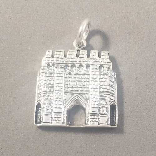 BARGATE SOUTHAMPTON .925 Sterling Silver Charm Pendant Gatehouse Europe England Great Britain UK Travel Landmark tb22
