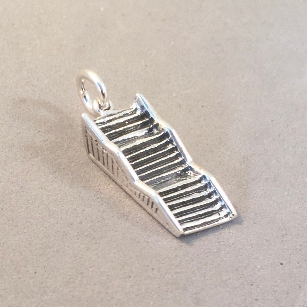 QUEENS STAIRCASE .925 Sterling Silver Charm Pendant Caribbean Nassau Bahamas Stairway Souvenir New tr16