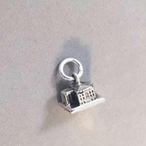 WHITE HOUSE Small .925 Sterling Silver 3-D Charm Pendant Landmark Washington DC Government President Residence Travel TY12