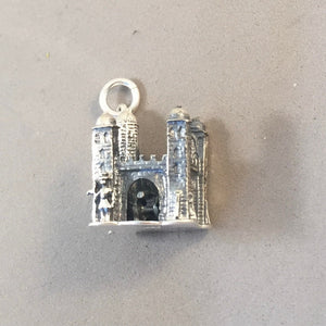 TOWER Of LONDON Large .925 Sterling Silver 3-D Charm Pendant Beefeater Cannon UK Royal Palace Crown Jewels England British Souvenir tb47