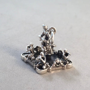 FONTANA DEL MORO .925 Sterling Silver 3-D Charm Pendant Europe Rome Italy Fountain of the Moor Piazza Navona Landmark Souvenir ti55