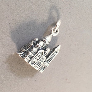 SACRE COEUR de MONTMARTRE 3-D .925 Sterling Silver Charm Pendant Basilica Church France Europe Travel tf45