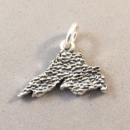 LAKE SUPERIOR .925 Sterling Silver Charm Pendant Minnesota Great Lakes tu17